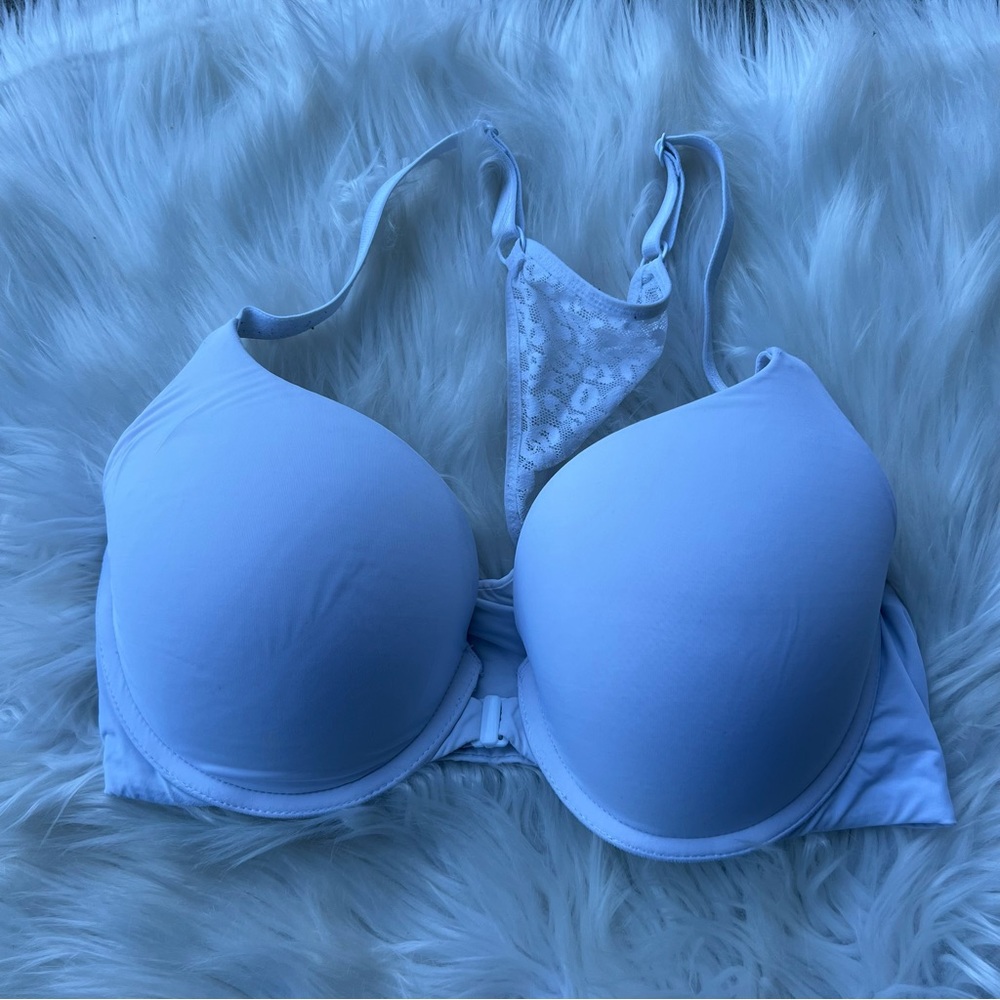 Victoria’s Secret White Full Coverage Push Up Lace Racerback Front Clasp Bra